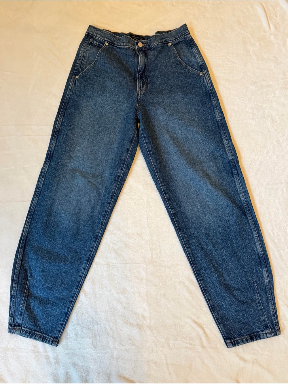 Banana Republic Women's Relaxed Medium Wash Barrel Jeans